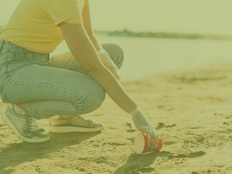 Xerrada: Plàstics, l’amenaça invisible del mar